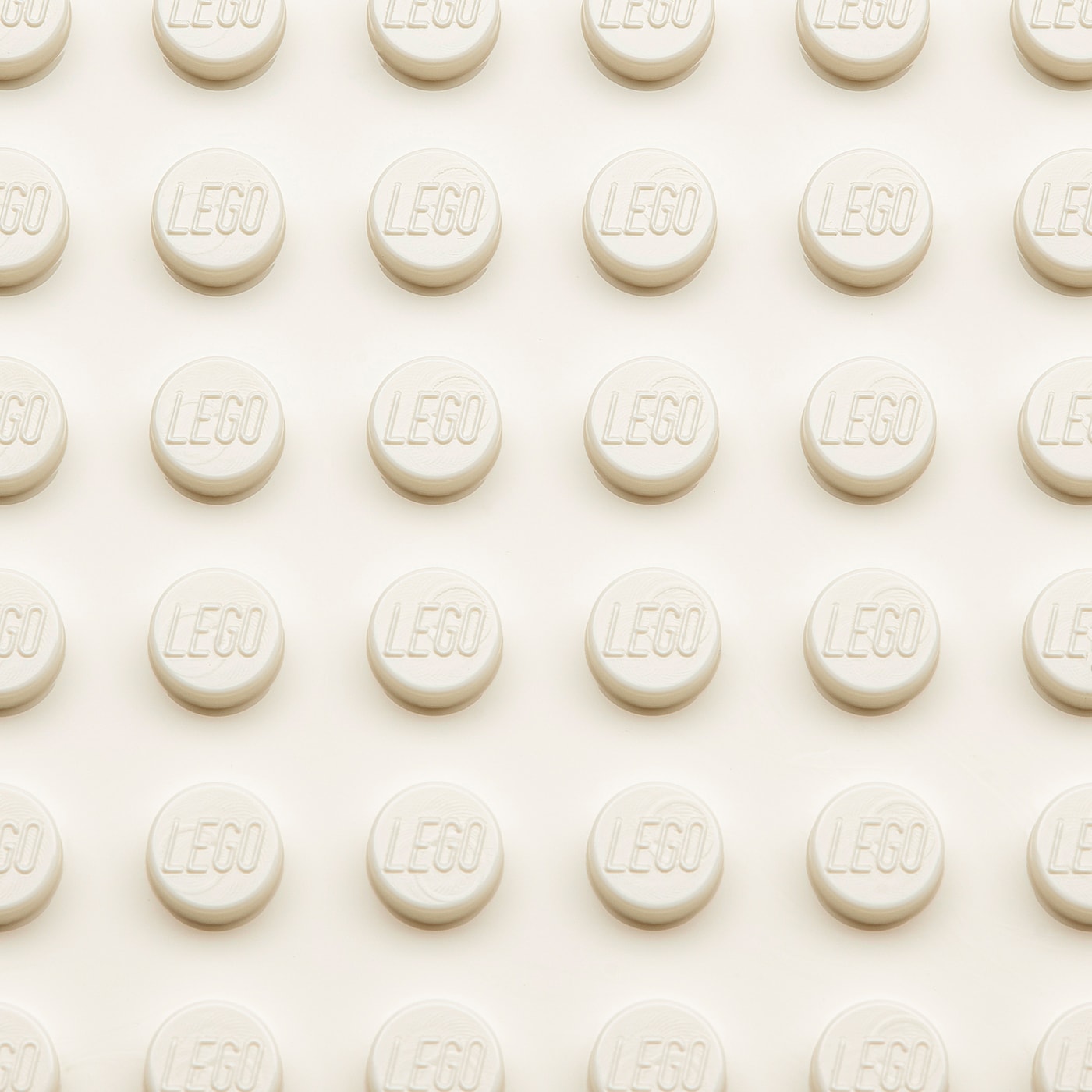Фото БЮГГЛЕК Коробка LEGO® с крышкой белый