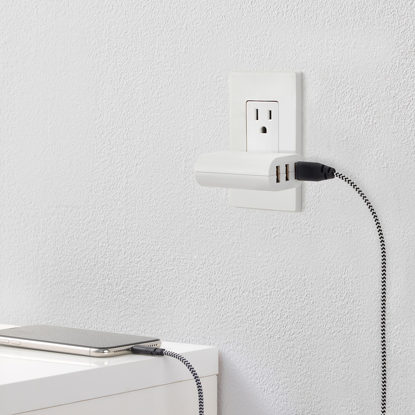 Фото КОППЛА 3-портовое USB-зарядное устройство белый