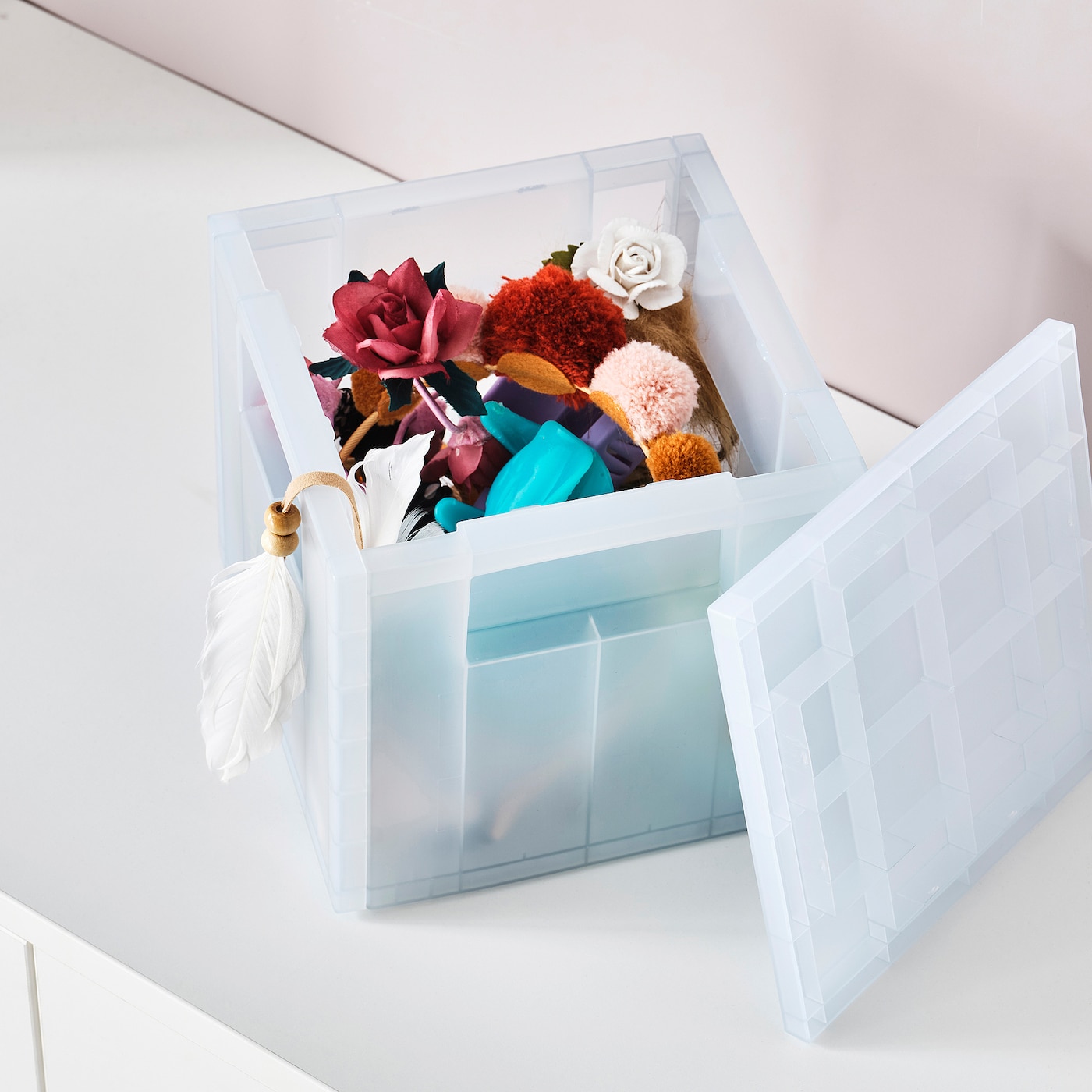 Фото ПАНСАРТАКС Ящик для хранения с крышкой прозрачный серо-синий