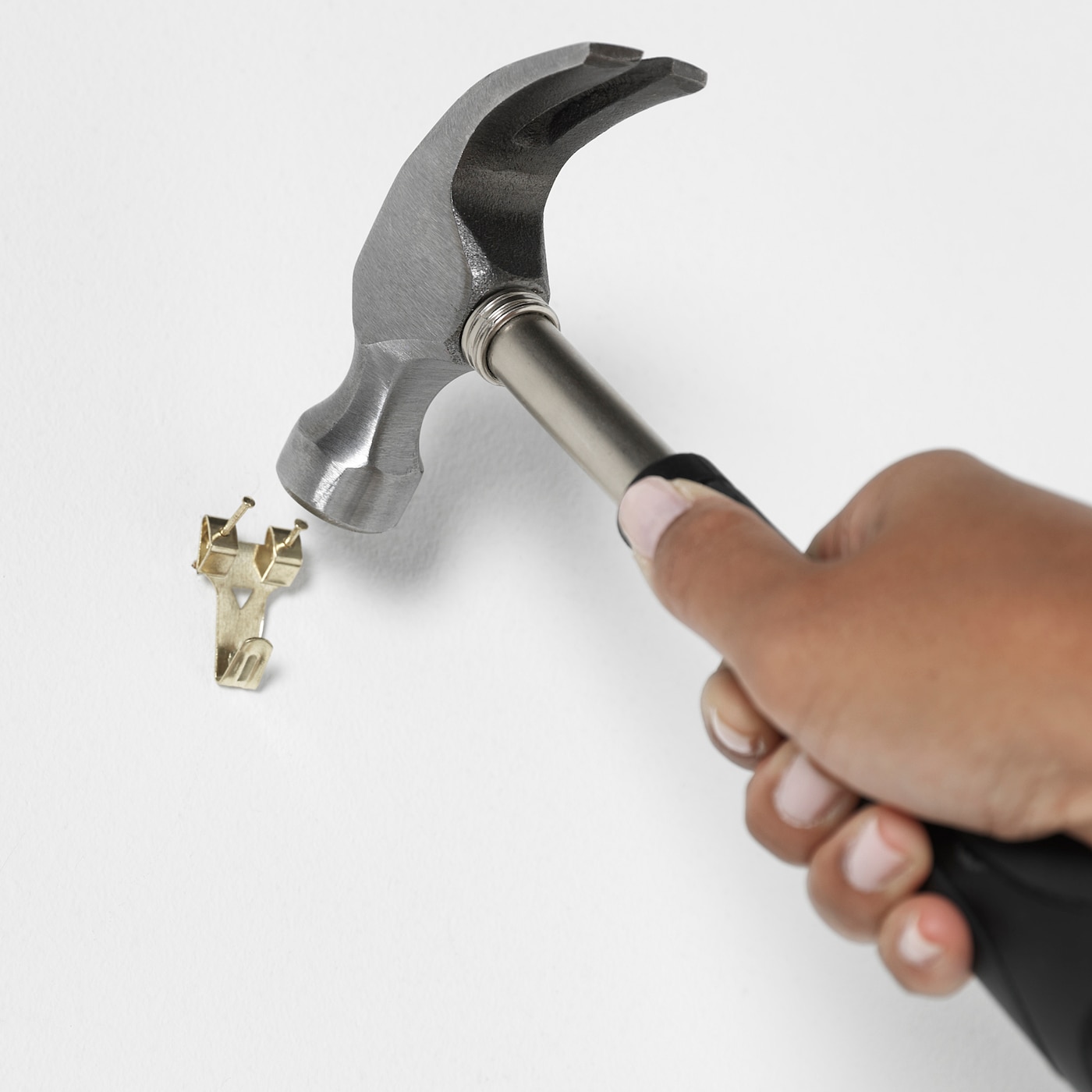 Фото ФИКСА Набор крючков для картин, 116 предметов